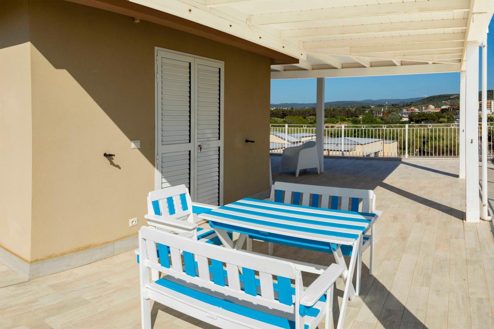 Lovealghero Stanze In Attico Vista Mare Luaran gambar